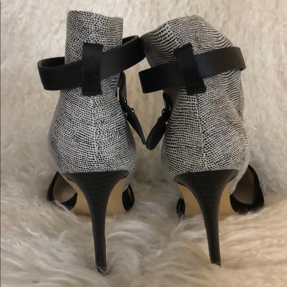 Joe’s Laney Heels 👠 - Picture 2 of 8